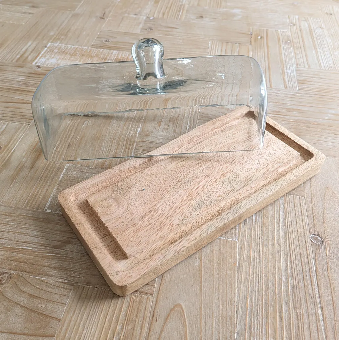 Premium Wooden Cake Stand with Glass Dome Cover for Cake, Cheese and Dessert Display Handcrafted Wooden Cake Stand with Glass Dome Cover