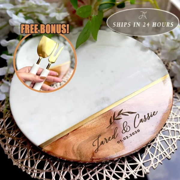 Handcrafted marble and wooden round serving board with gold-tone accent by HandiGlobe