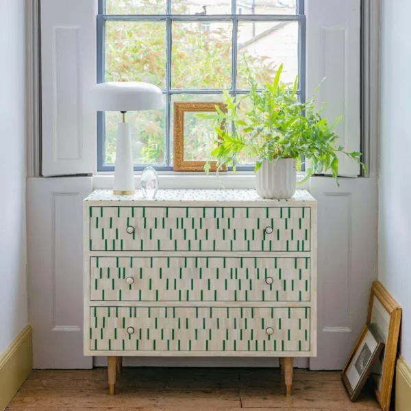 Handcrafted white and green bone inlay 3-drawer chest by HandiGlobe